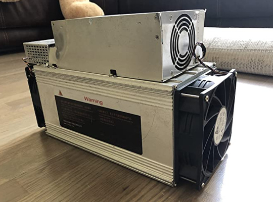 Bergbau Asics M21S 58. Whatsminer Bitcoin